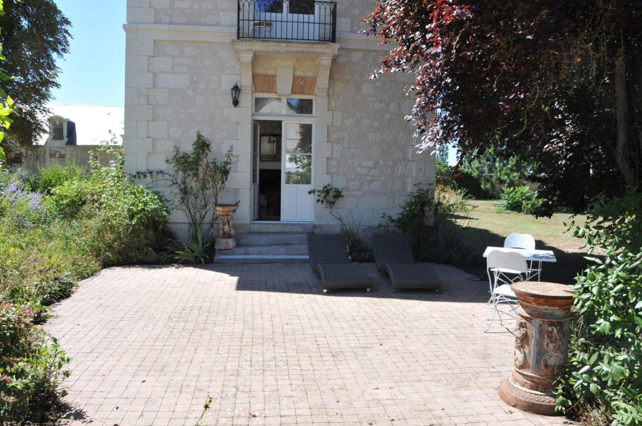 La Terrasse De L'Orangerie Du Chateau - Art Nouveau - Gite 2 Personnes Brain-sur-Allonnes Exterior foto